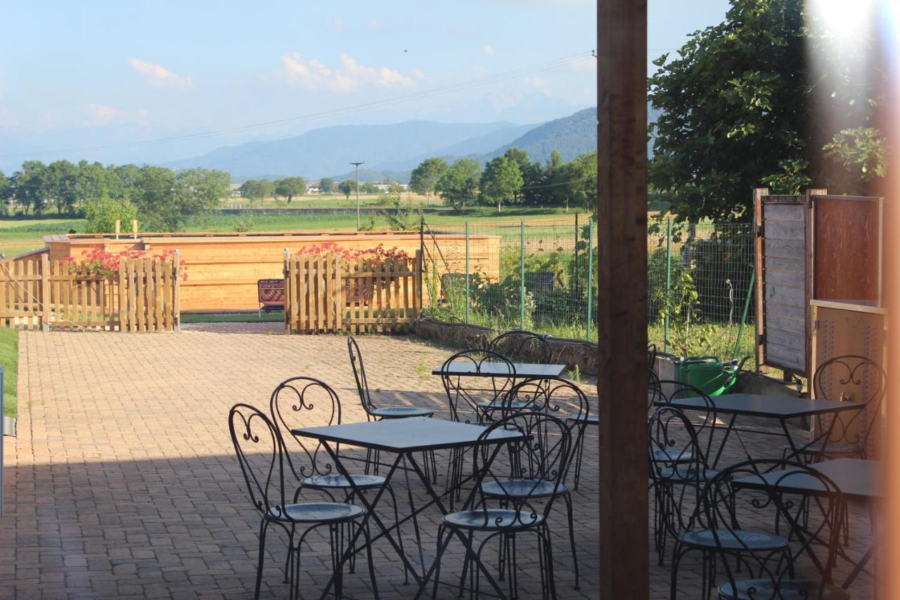 Locanda Dl'Angel Villar San Costanzo Exteriér fotografie