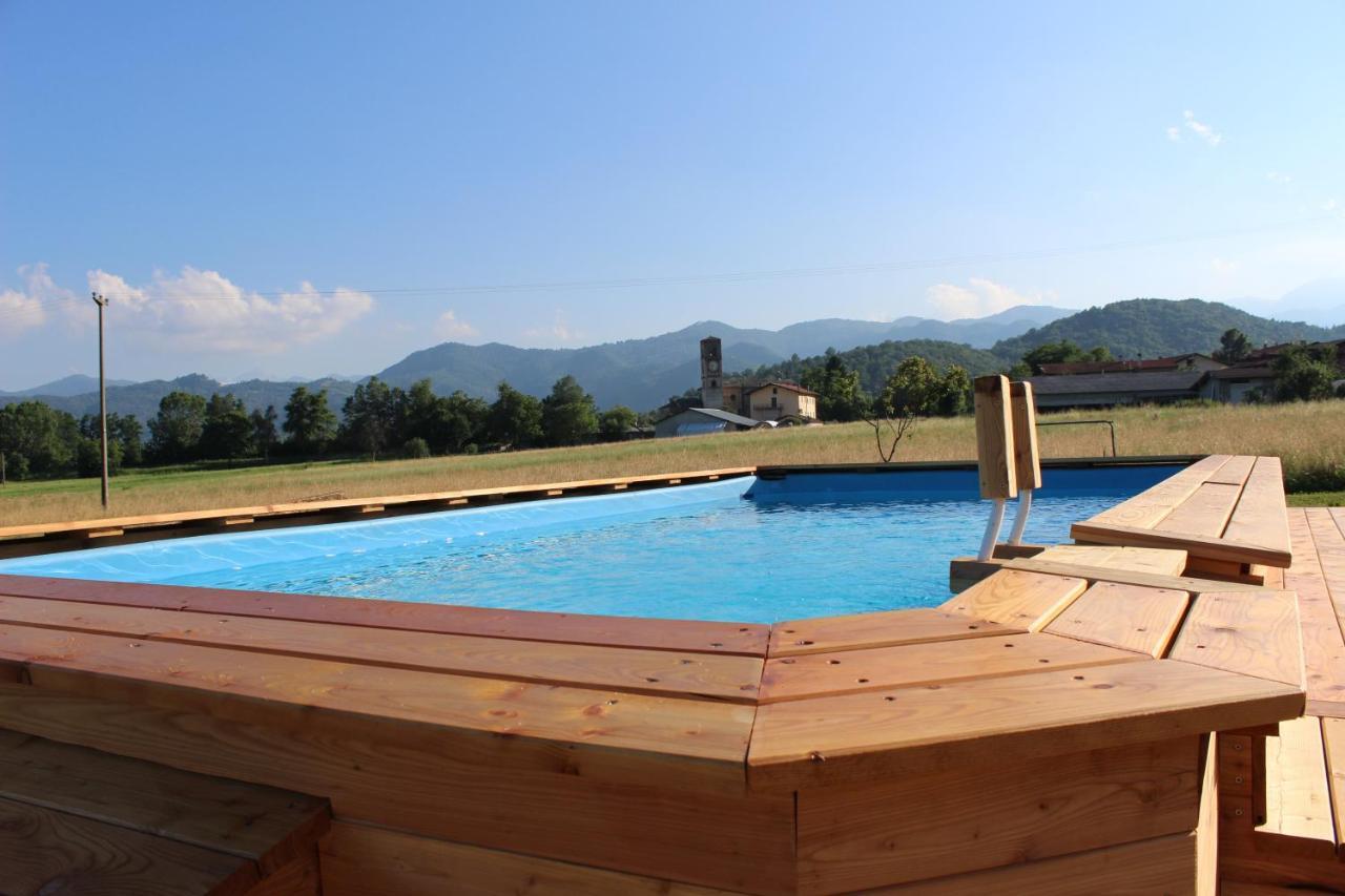 Locanda Dl'Angel Villar San Costanzo Exteriér fotografie