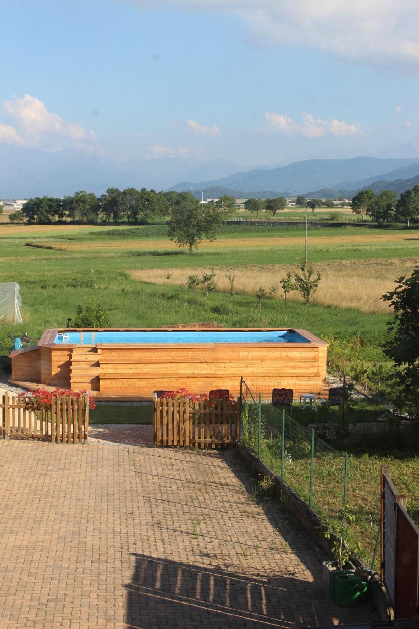 Locanda Dl'Angel Villar San Costanzo Exteriér fotografie