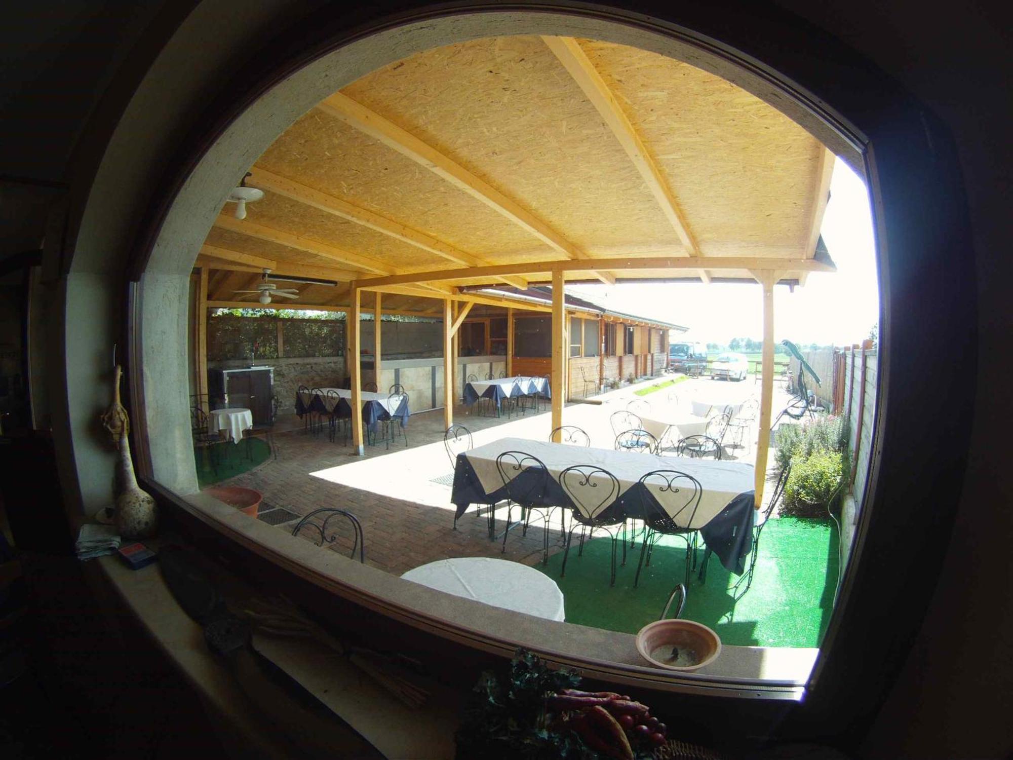 Locanda Dl'Angel Villar San Costanzo Exteriér fotografie
